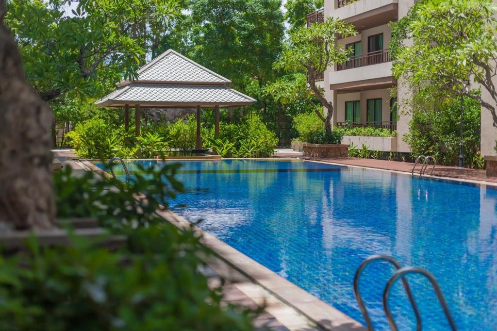 Pattaya Rin ResortfacilitiesSwimming Pool5