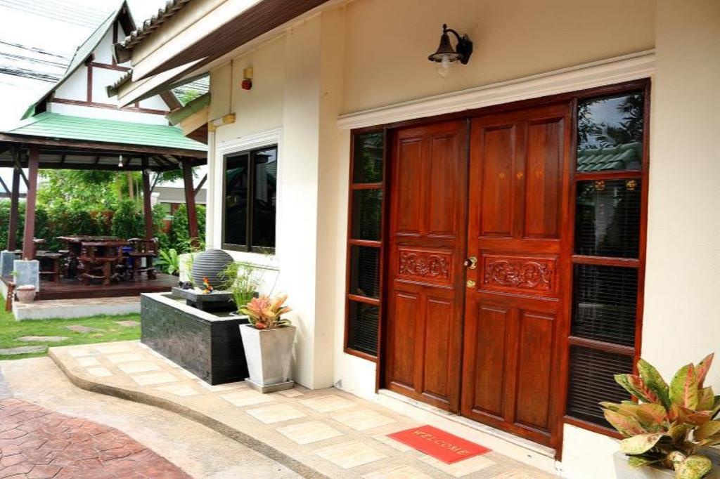 The Siam Place Pool VillapropertyviewsEntrance2