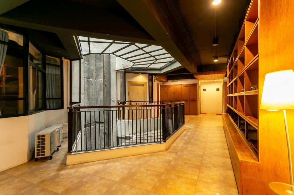 The Bedroom Hostel PattayapropertyviewsInterior View24