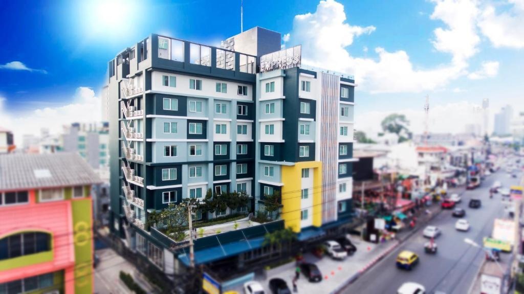 Empress Pattaya HotelpropertyviewsExterior View4