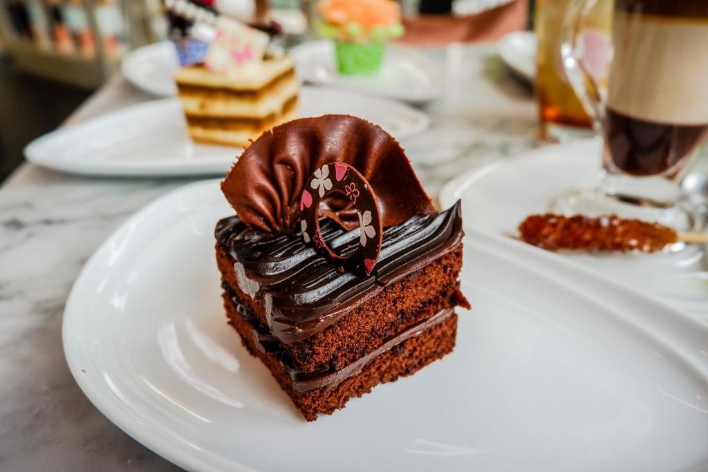 Z Through By The Zign HoteldiningFood And Beverages11