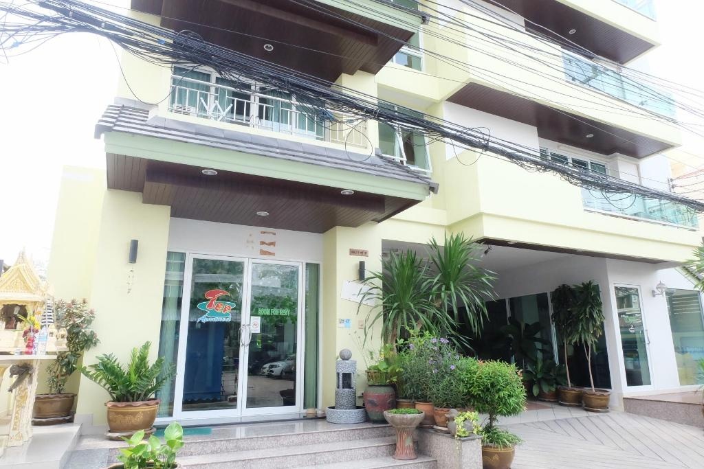 Thep ApartmentpropertyviewsExterior View2