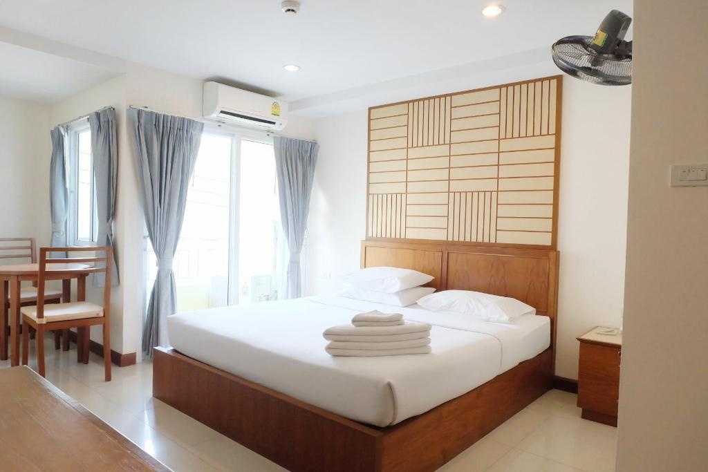 Thep ApartmentroomsDe Luxe1