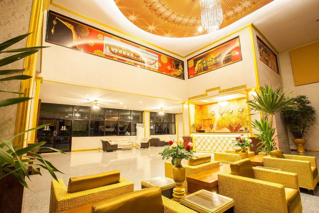Hillton Holiday Central PattayapropertyviewsLobby7