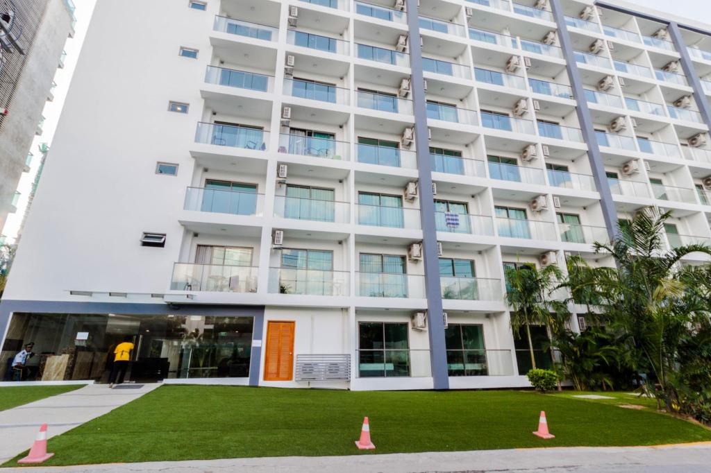 Club Royal Wongamat By Pattaya Sunny RentalspropertyviewsEntrance7