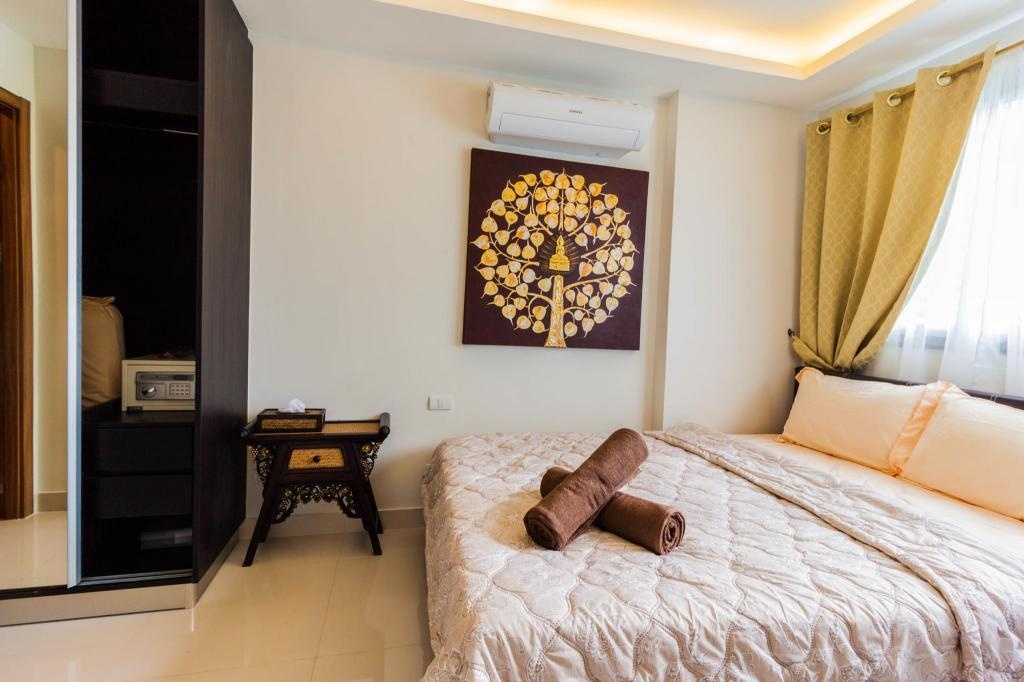 Club Royal Wongamat By Pattaya Sunny Rentalsrooms1 Bedroom Apartment Bed1