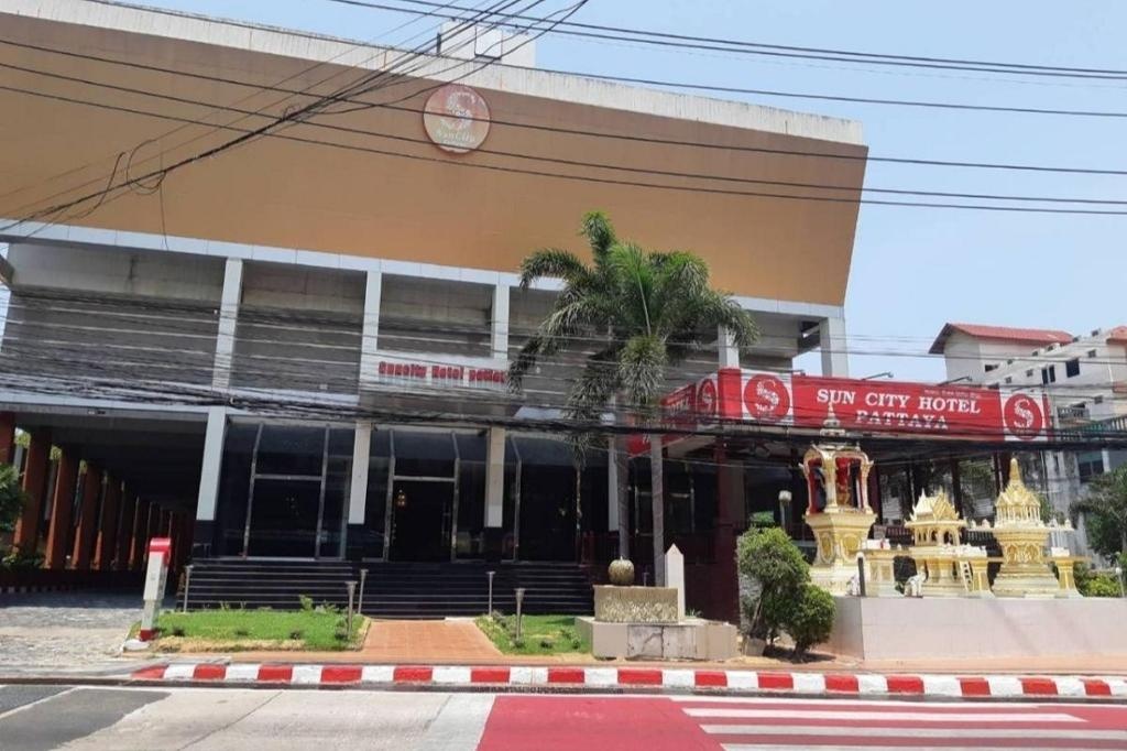 Suncity Hotel Pattaya  Property Views  Exterior View 7