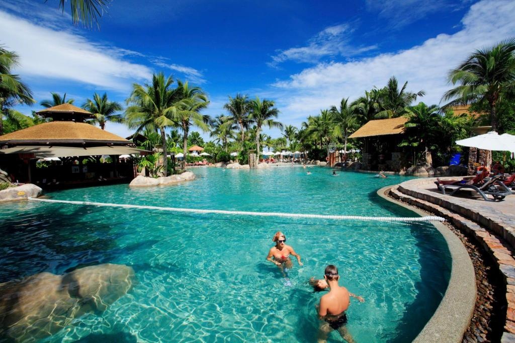 Centara Grand Mirage Beach Resort PattayafacilitiesSwimming Pool Outdoor12