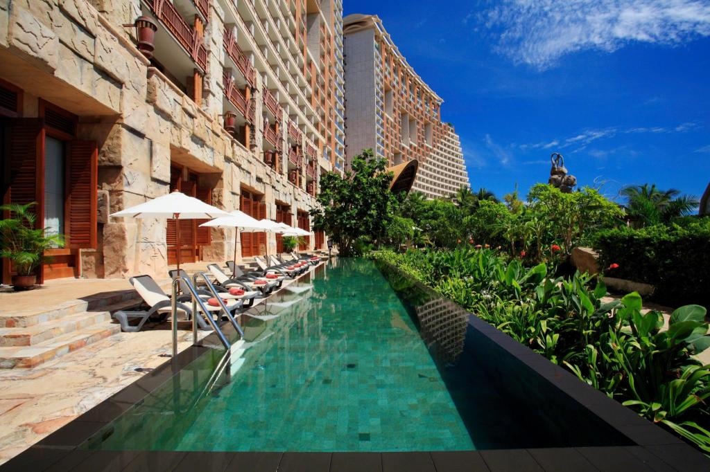 Centara Grand Mirage Beach Resort PattayafacilitiesSwimming Pool Outdoor15