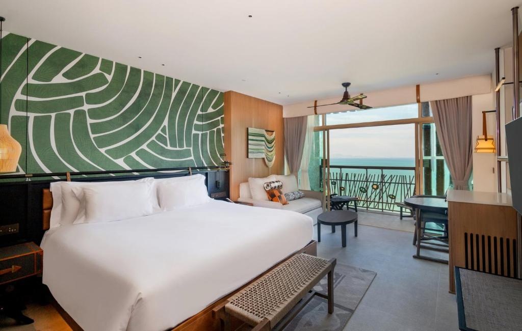 Centara Grand Mirage Beach Resort Pattayaroomsrooms Image 1919