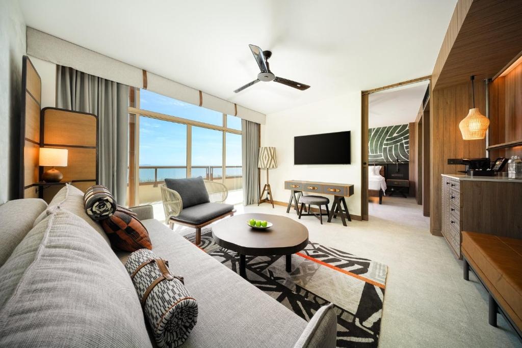 Centara Grand Mirage Beach Resort Pattayaroomsrooms Image 33