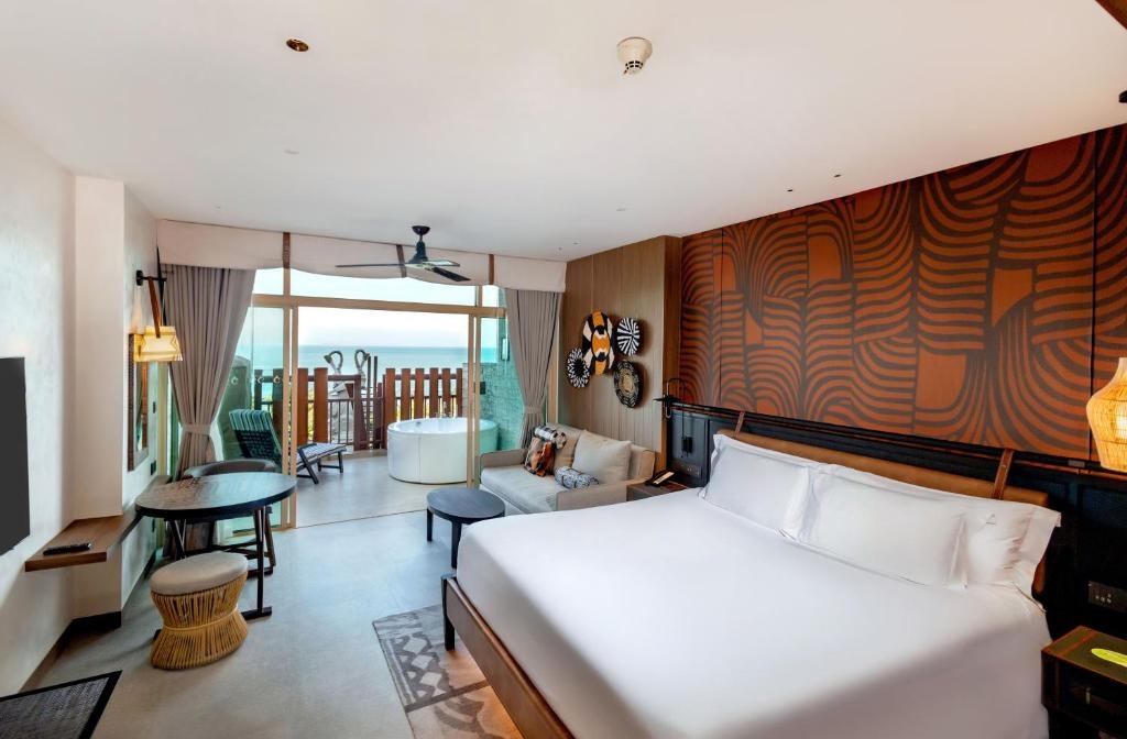 Centara Grand Mirage Beach Resort Pattayaroomsrooms Image 55