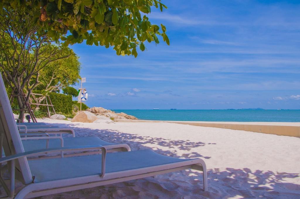 Baan Plai Haad Condominium By Liberty Group Real EstatefacilitiesPrivate Beach3