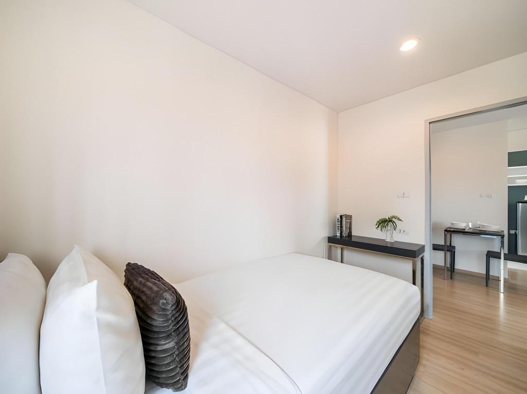 The Grass Serviced Suites By At Mindroomsrooms Image 1919