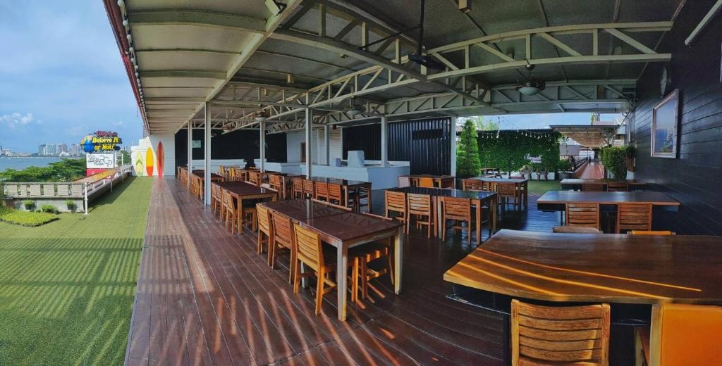Baywalk ResidencediningRestaurant10
