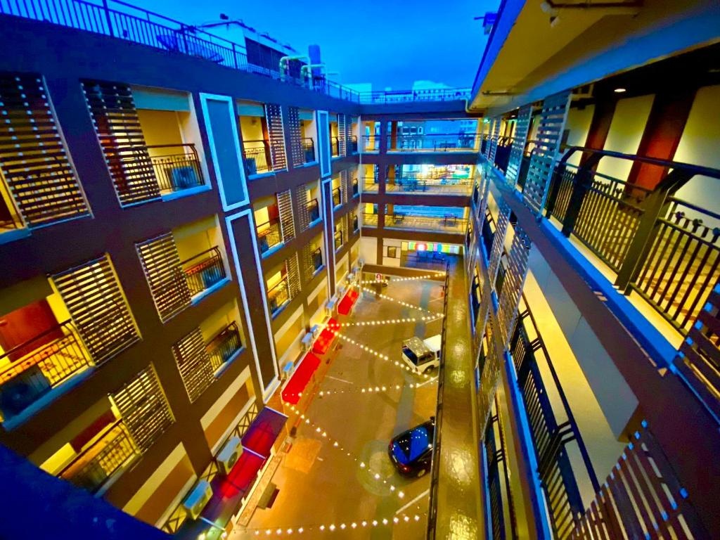 Baywalk ResidencediningRestaurant4