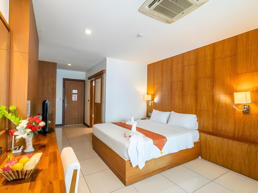 Baywalk Residenceroomsrooms Image 1313