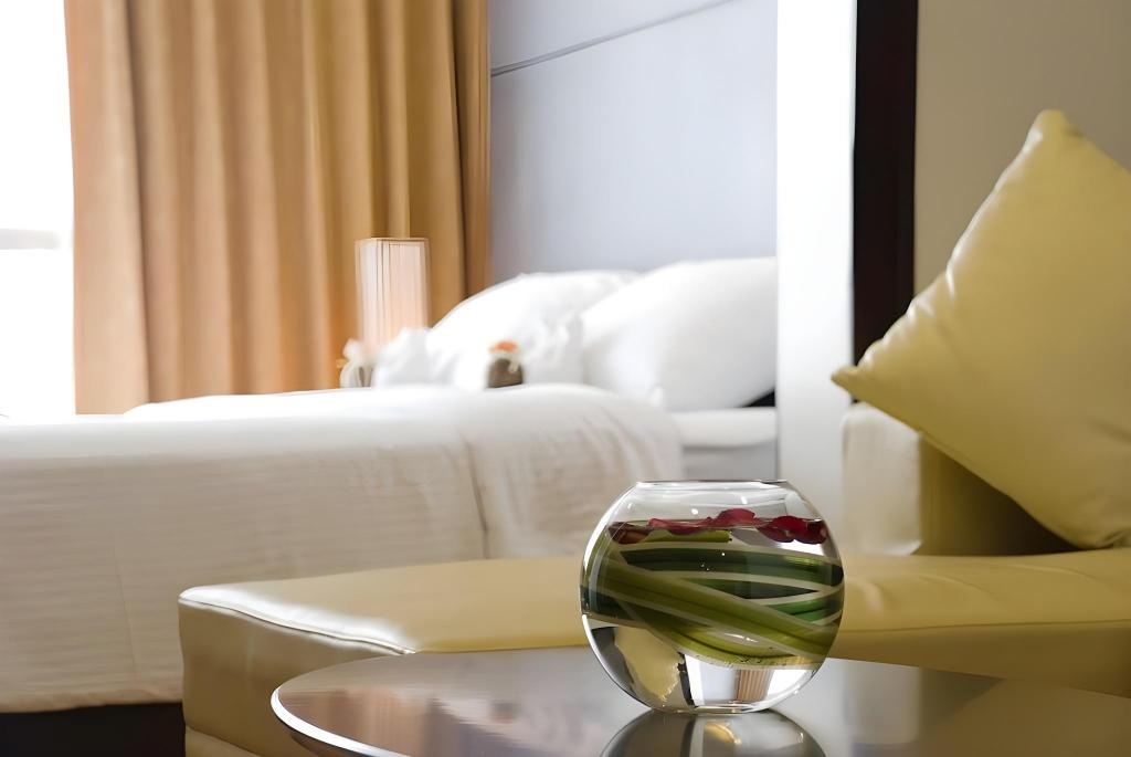 Baywalk Residenceroomsrooms Image 3636