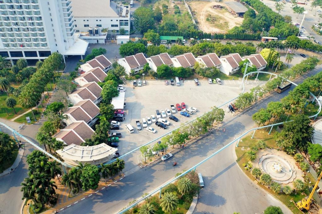 Pattaya Park Beach ResortpropertyviewsExterior View11
