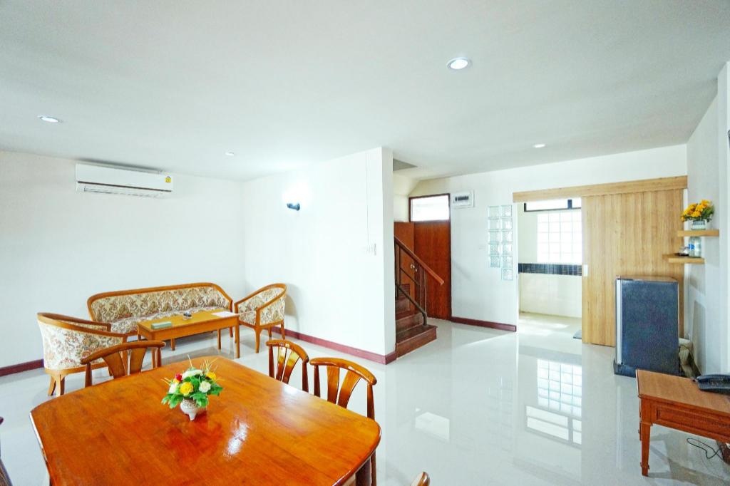 Pattaya Park Beach ResortroomsPremium Cottage Facilities27