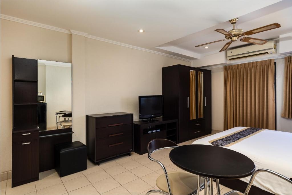 The Classroom Hotelroomsrooms Image 66