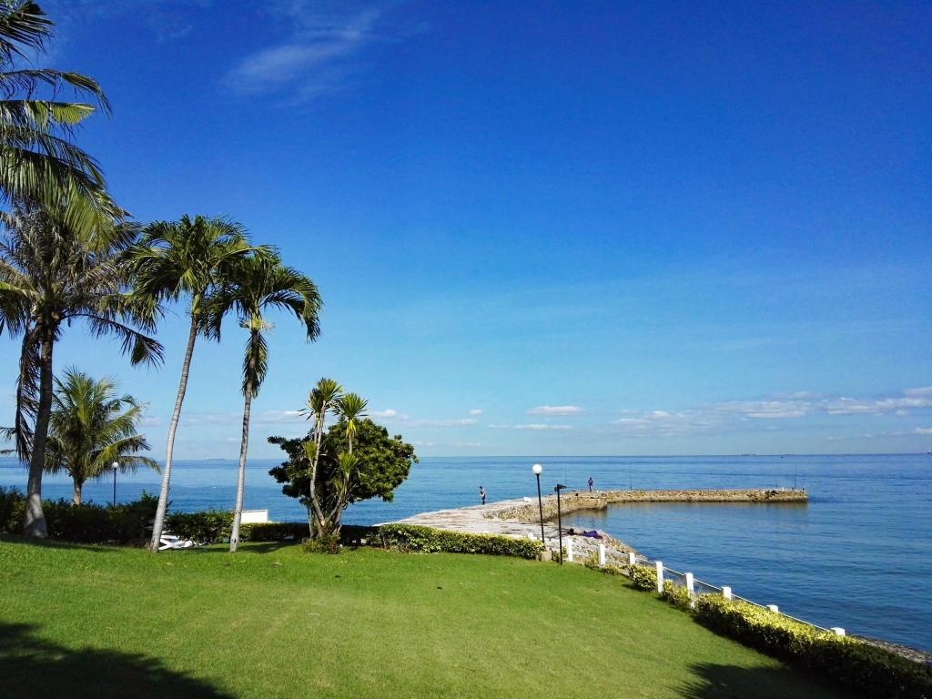 Luxury Beachfront Large SuitefacilitiesBeach3