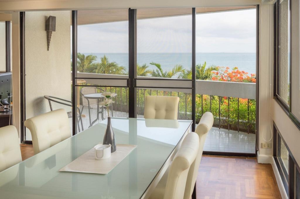 Luxury Beachfront Large SuitepropertyviewsInterior View9
