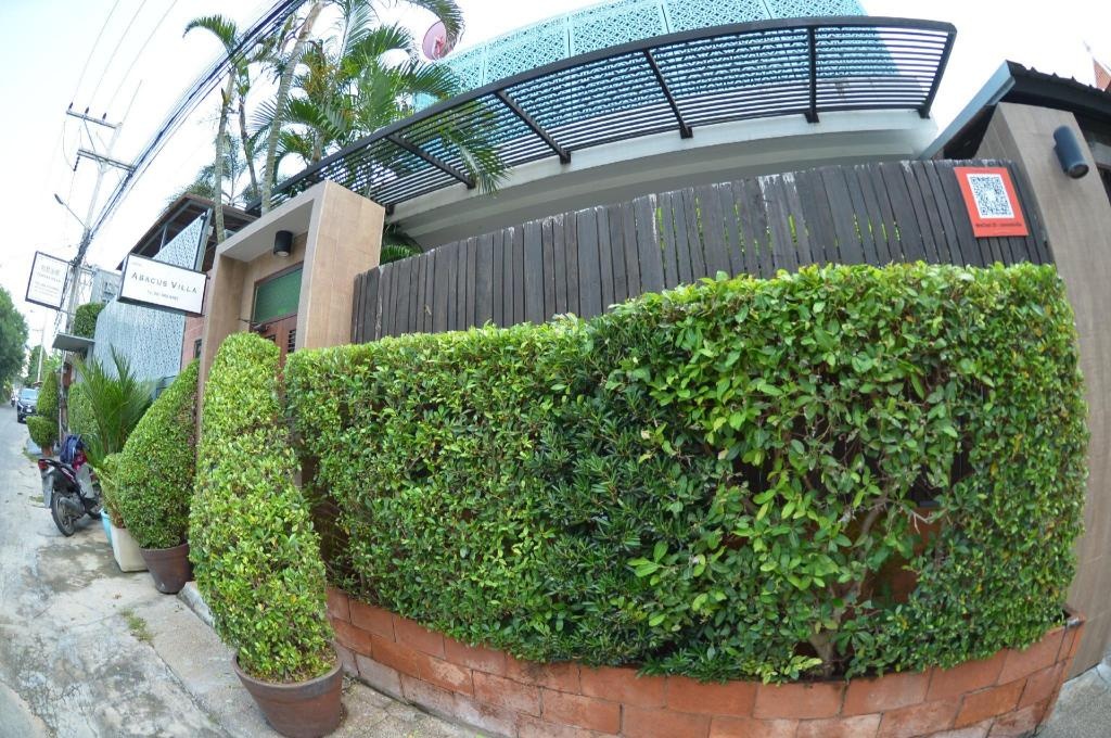 Abacus VillapropertyviewsEntrance5