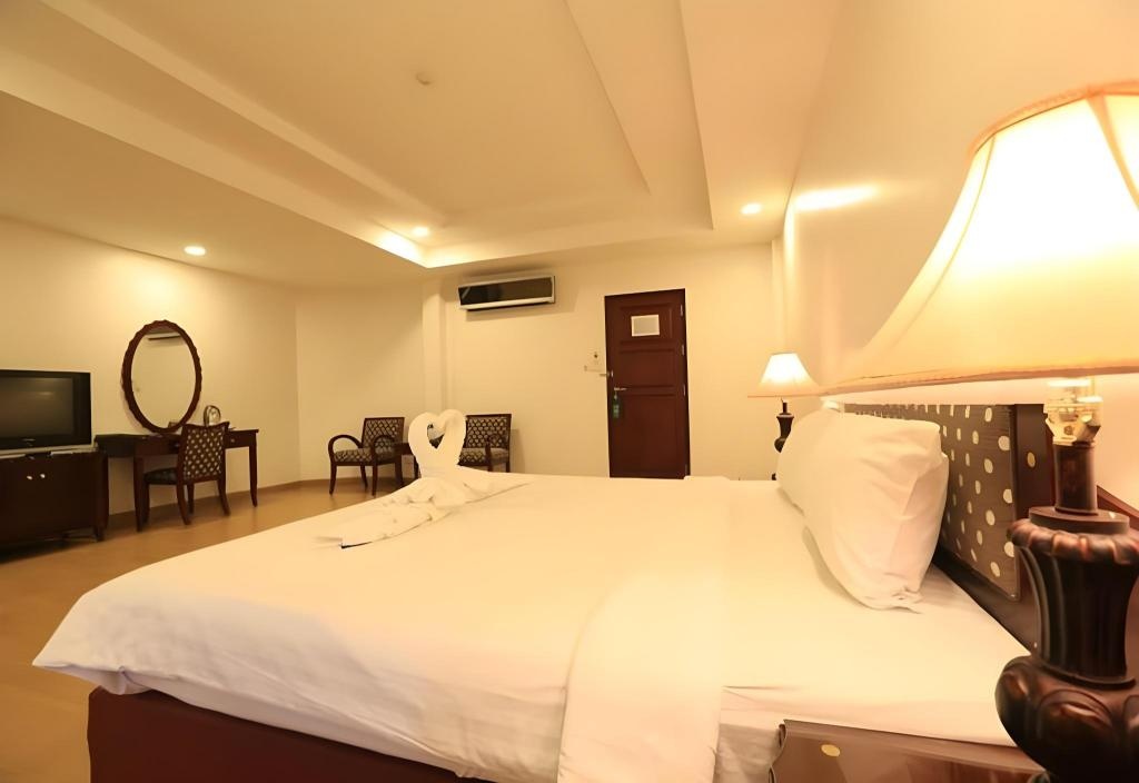 Pattaya Hiso Hotelroomsrooms Image 33