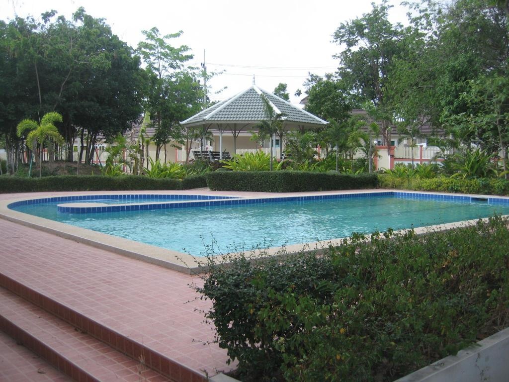 Pattaya Longstay Village 3facilitiesSwimming Pool1