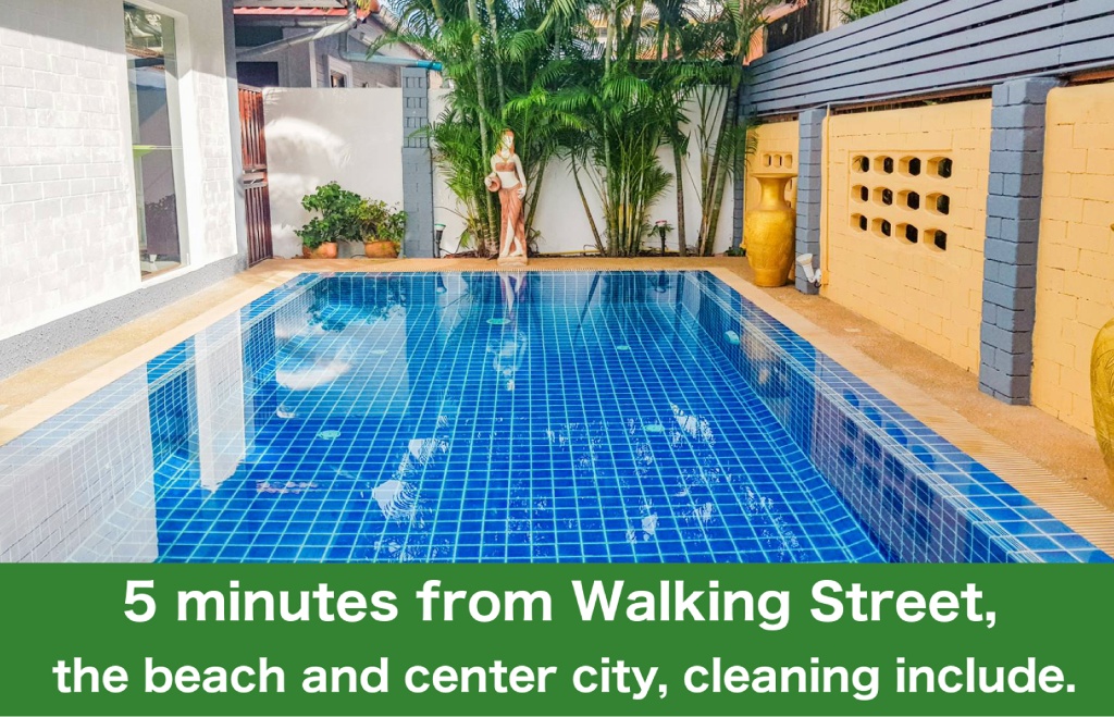 CORNER VILLA PATTAYA HOLIDAY HOUSEfacilitiesBedroom1