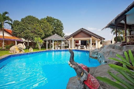 Villa Nai Mueang Yai 4Bed Pool In Central Pattayafacilitiesfacilities Image 33