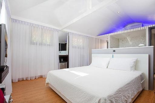 Villa Pratumnak Regal 2 Bed Pool Home In Pattayaroomsrooms Image 11