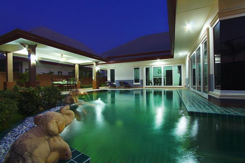 Villa ThammachatP3 Victoria 3BR Pattaya PoolVillafacilitiesfacilities Image 11