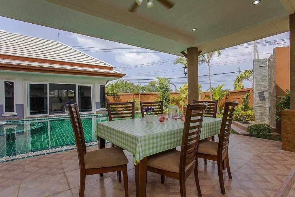Villa ThammachatP3 Victoria 3BR Pattaya PoolVillapropertyviewspropertyviews Image 11