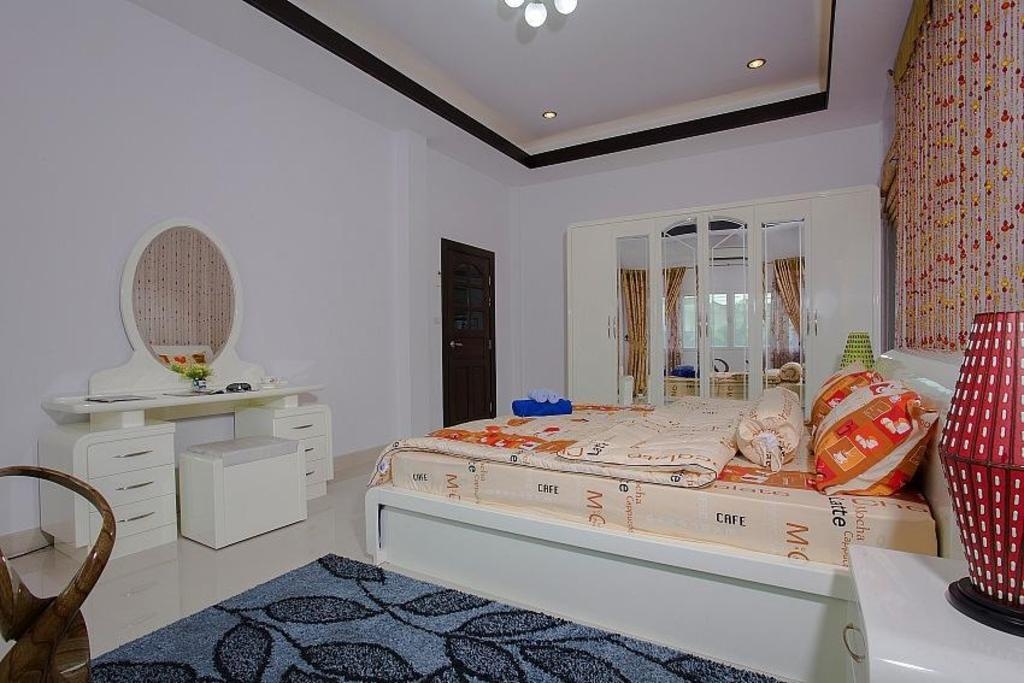 Villa ThammachatP3 Victoria 3BR Pattaya PoolVillaroomsrooms Image 66