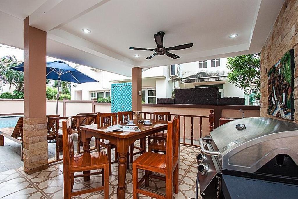 Villa Jomtien SummertimeC 3Bed Pool Home Pattayadiningdining Image 11