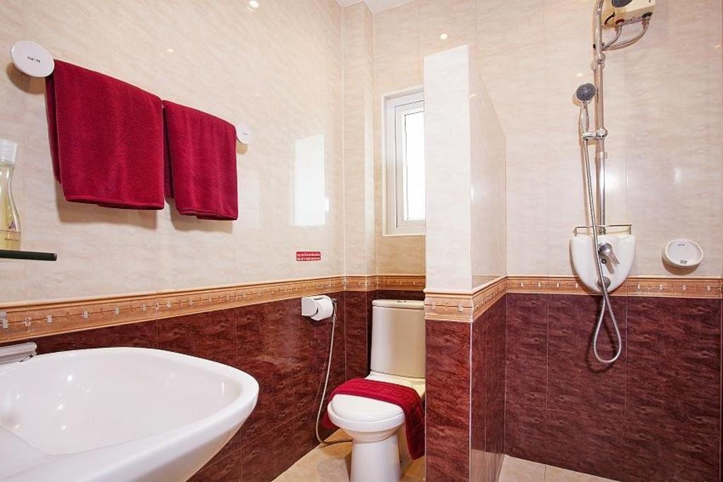 Villa Baan Nomella 4Bed With PoolJacuzzi Pattayafacilitiesfacilities Image 1212