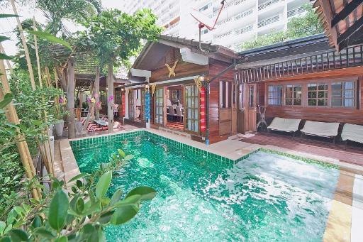Villa BaanRueanThai 6BR WithPool Jomtien Pattayafacilitiesfacilities Image 22