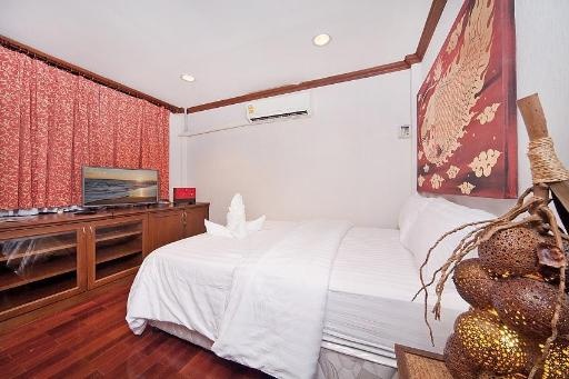 Villa BaanRueanThai 6BR WithPool Jomtien Pattayaroomsrooms Image 44