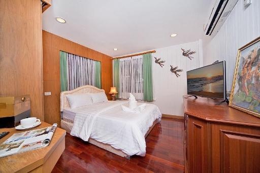 Villa BaanRueanThai 6BR WithPool Jomtien Pattayaroomsrooms Image 55