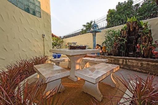 Villa Nai Mueang Far 5Bed Pool In Central Pattayapropertyviewspropertyviews Image 22