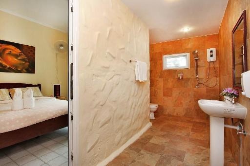Villa Nai Mueang Far 5Bed Pool In Central Pattayaroomsrooms Image 1010