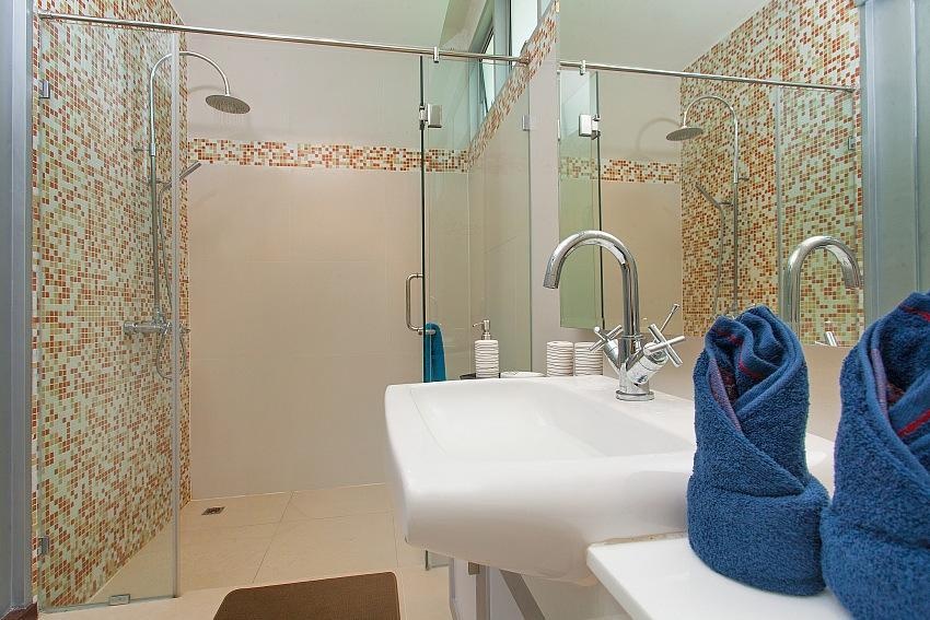 Villa Jomtien Waree9 6Bed PoolVilla In Na Pattaya Facilitiesgallery Image 11 11