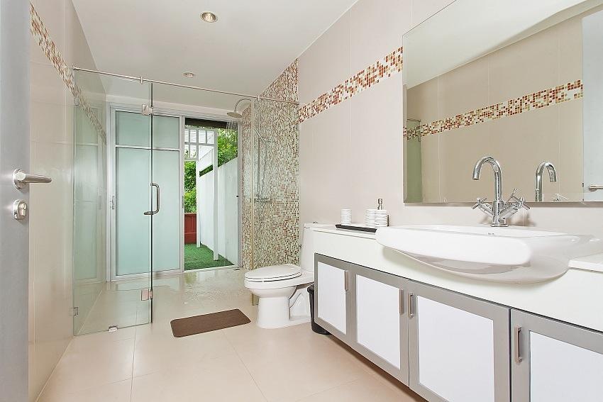 Villa Jomtien Waree9 6Bed PoolVilla In Na Pattaya Facilitiesgallery Image 7 7