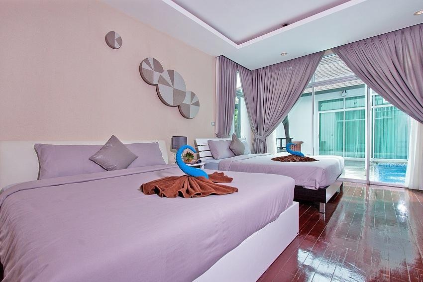 Villa Jomtien Waree9 6Bed PoolVilla In Na Pattaya Roomsgallery Image 1 1