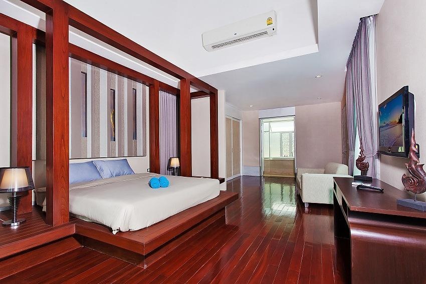 Villa Jomtien Waree9 6Bed PoolVilla In Na Pattaya Roomsgallery Image 4 4