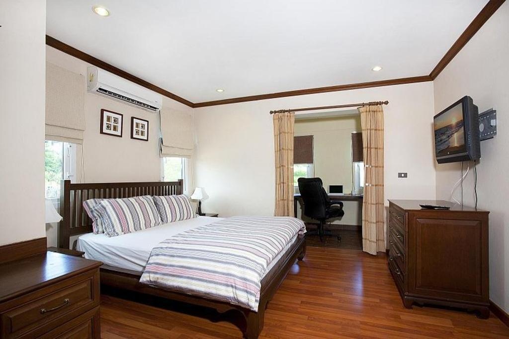 Villa Jomtien SummertimeA 4Bed Pool In Pattayaroomsrooms Image 22