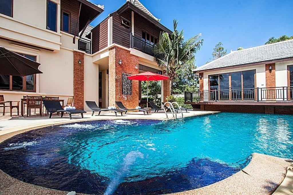 Villa Baan Suay Tukta 5BR WithPool Jomtien Pattayafacilitiesfacilities Image 11