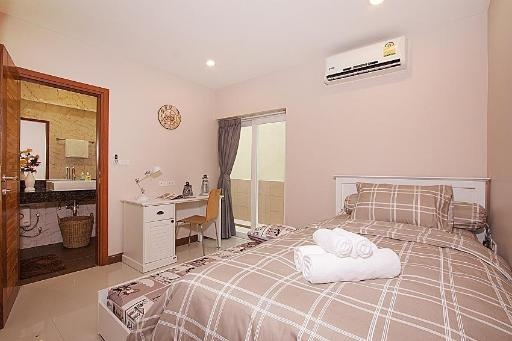 Villa Bangsaray Beach HouseB 2Bed In Pattayaroomsrooms Image 66